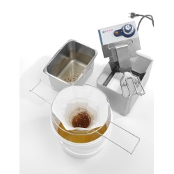 Fryer filter holder