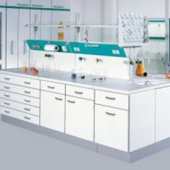 Mobilier de laboratoire hospitalier