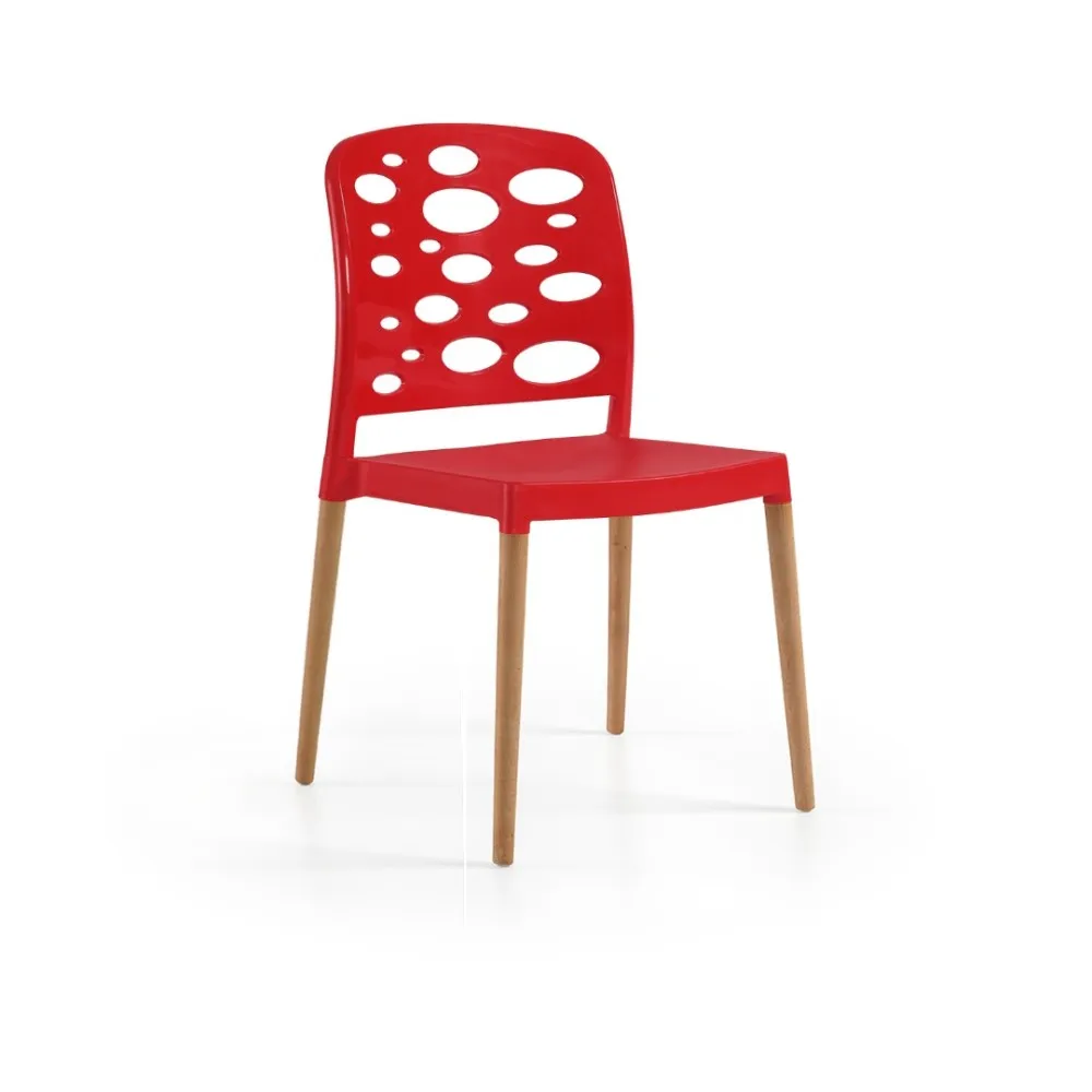 Elegantne terrassi tool puidust jalgadega