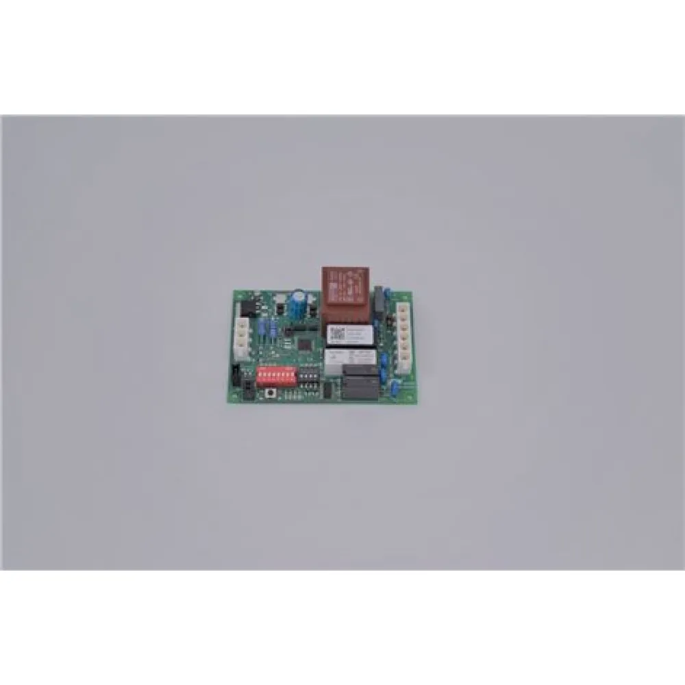 CUBE kontrolē elektroniskā plātne