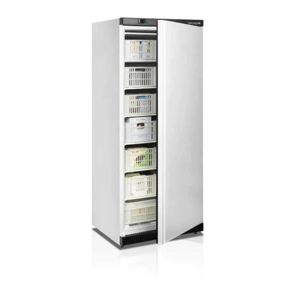 Professional 555L Freezer with Convenient Baskets