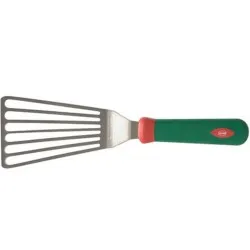 Couteau perforé 17 cm Sanelli