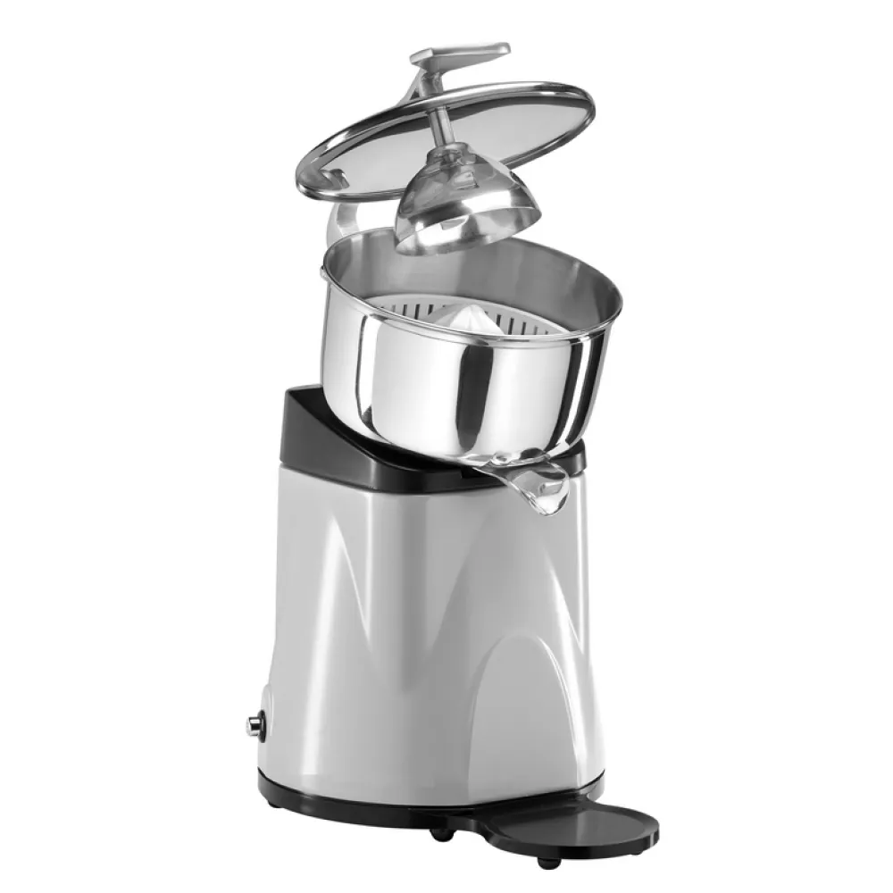 The Ultimate Juice Extractor