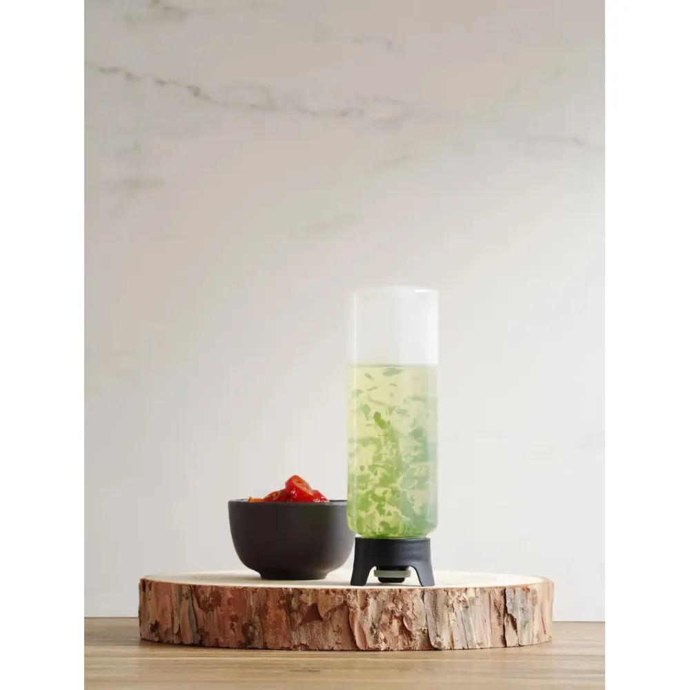 Caurspīdīgs mērču dozators 230 ml - bez noplūdēm Caurspīdīgs mērču dozators 230 ml - bez noplūdēm