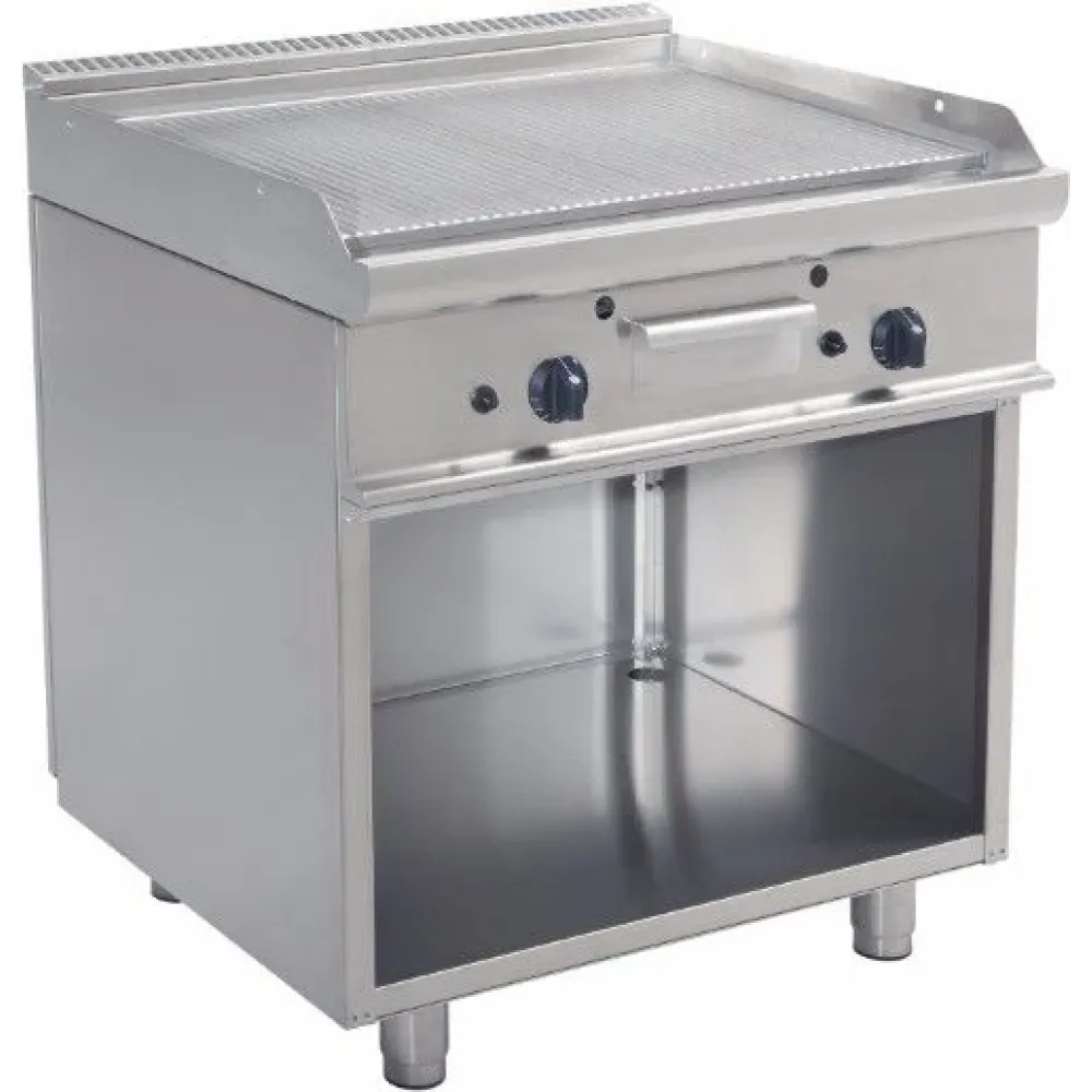 EASY 700 E7 Ribbed Gas Grill for Culinary Professionals