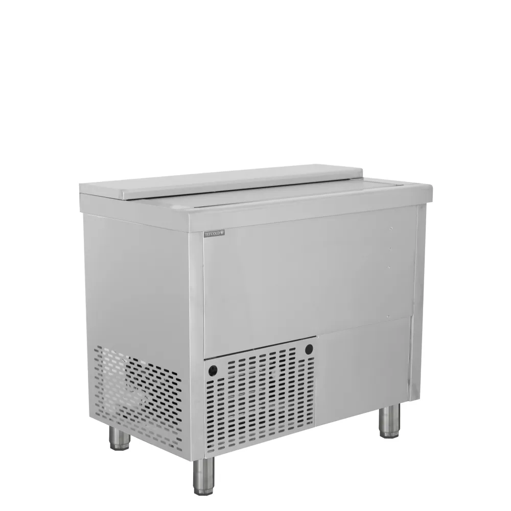 Compact Beverage Chest Cooler BHC100X1